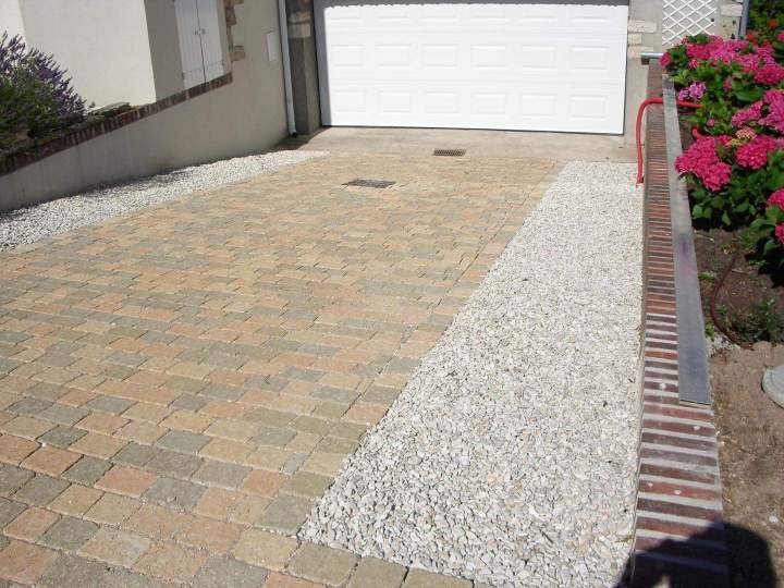 Pose pavés unis extérieur Montargis