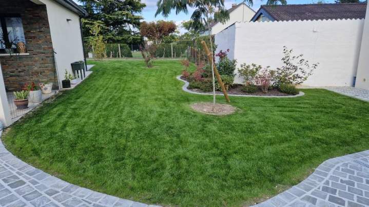 Gazon traditionnel Cepoy