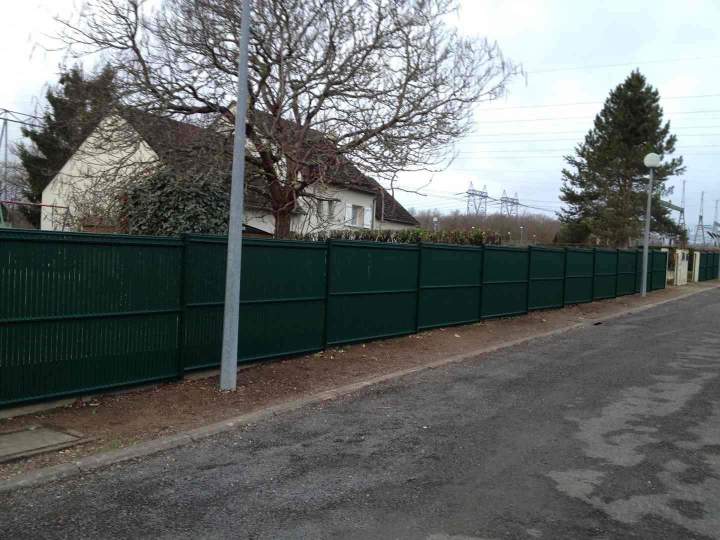 Installation clôture robuste Montargis