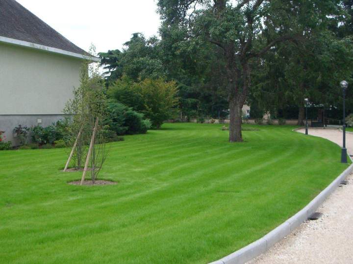 Aménagement paysager moderne Montargis